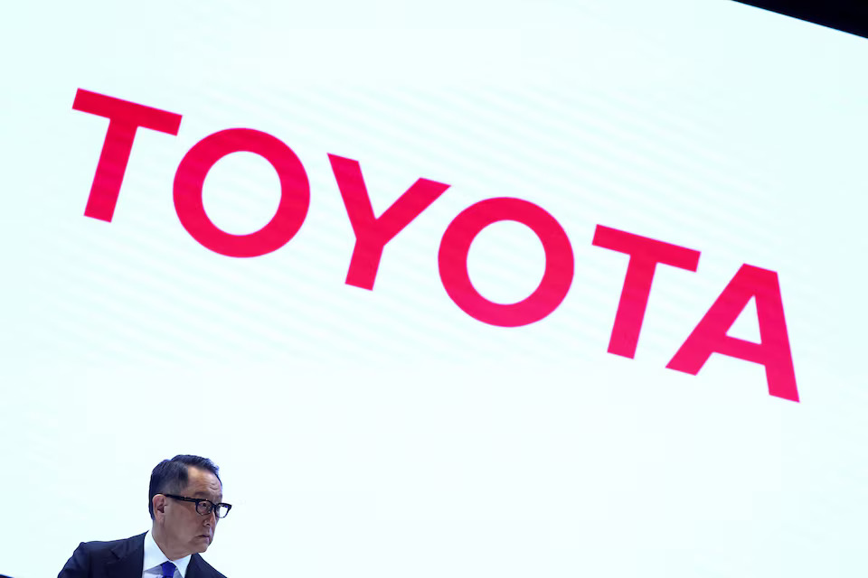 Toyota Motor Corporation Chairman Akio Toyoda attends a press conference over rigging safety tests by its affiliate Daihatsu that affected 88,000 vehicles, in Bangkok, Thailand, May 8, 2023. Photo: Reuters