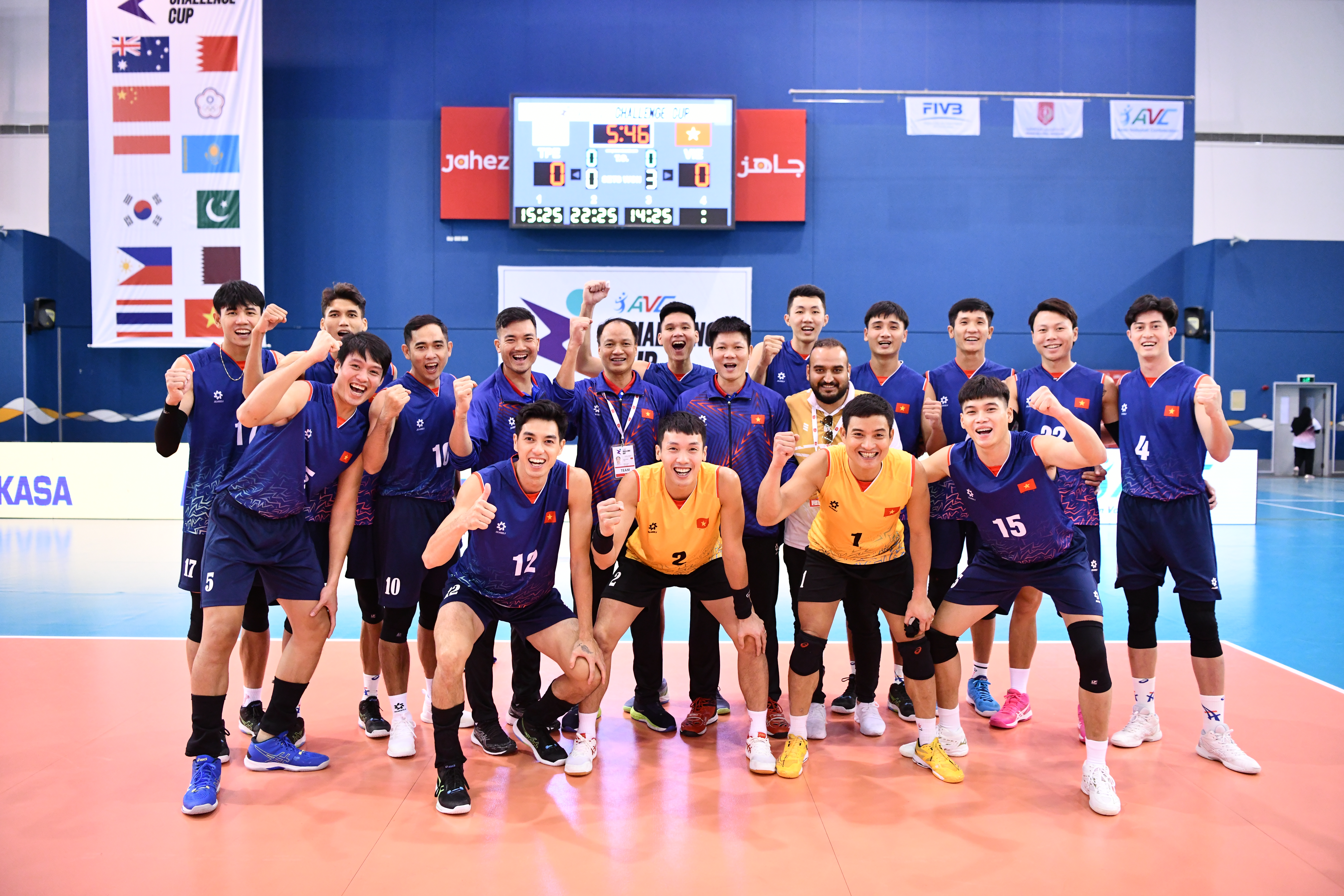 Vietnam secure quarterfinal spot with victory over Taiwan at Asian men's volleyball cup