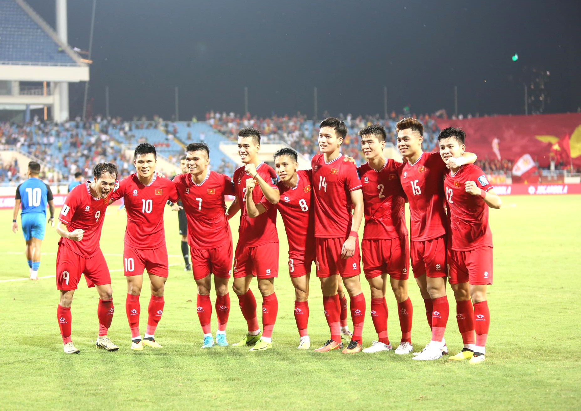 Vietnamese players after their 3-2 triumph over the Philippines in the second round of the 2026 FIFA World Cup qualifiers for Asia held in Hanoi, June 6, 2024. Photo: Minh Duc / Tuoi Tre