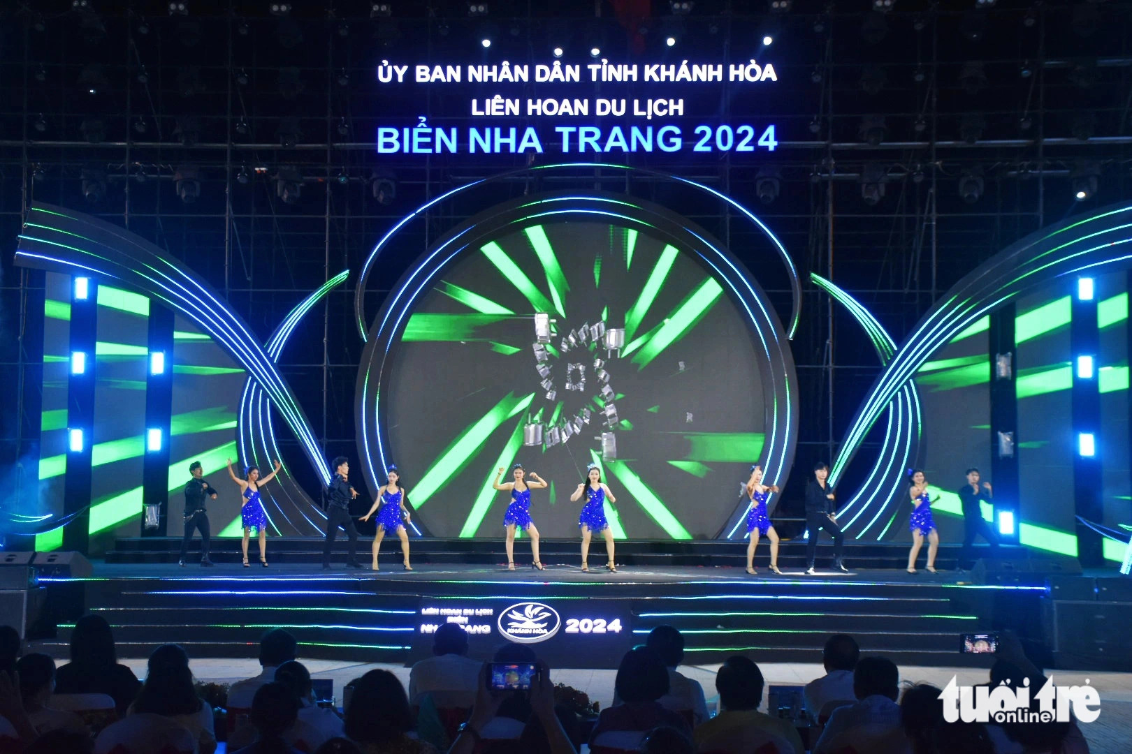 Sea tourism fest lures nearly 400,000 visitors to Vietnam’s Nha Trang