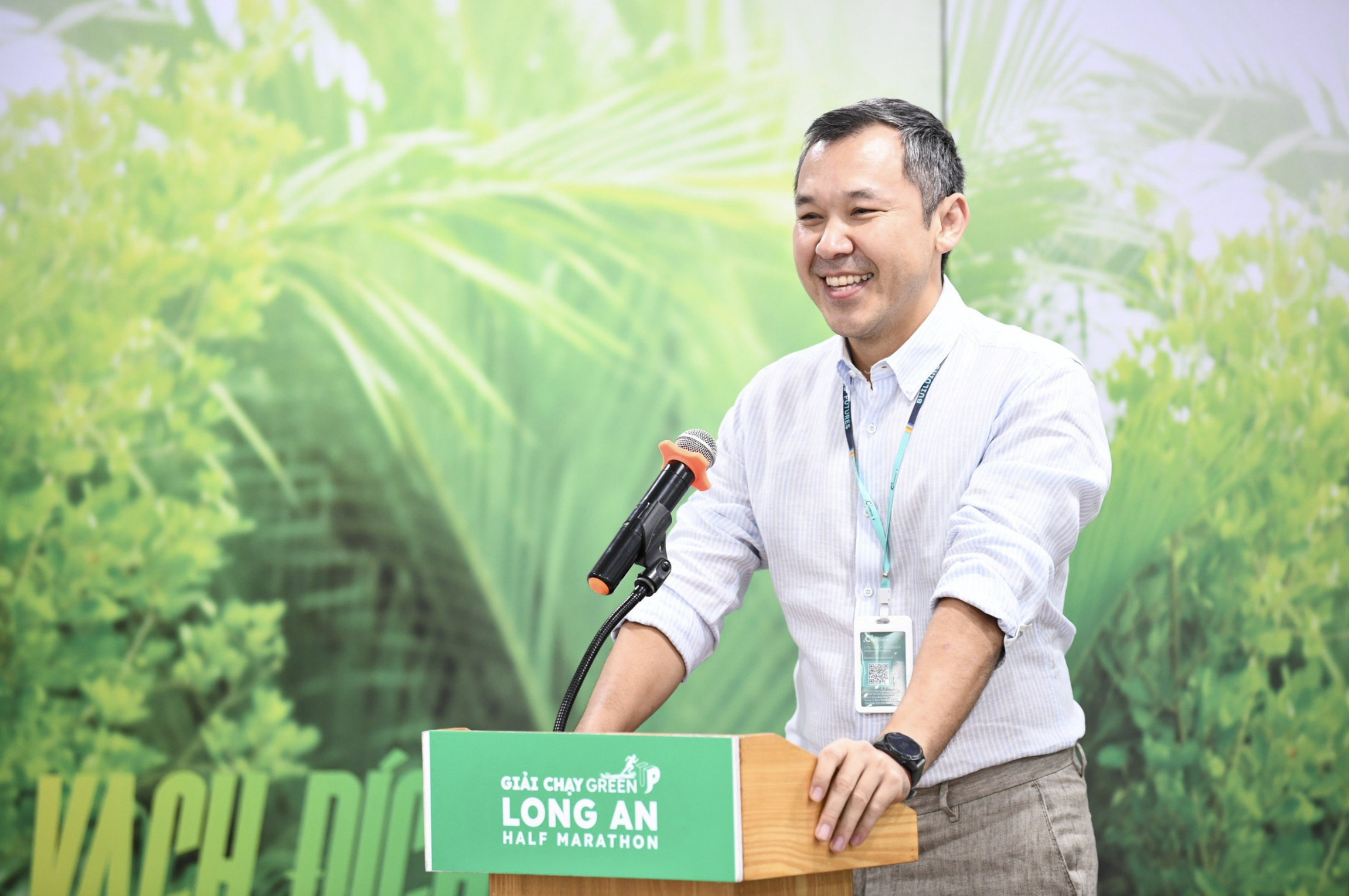 Bolat Duisenov, chairman of Coteccons, attends a press briefing on June 18, 2024 to introduce a half-marathon race. Photo: Quang Dinh / Tuoi Tre