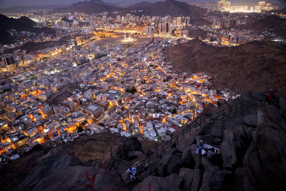 A general view of Mount Al-Noor, where Muslims believe Prophet Mohammad received the first words of the Koran through Gabriel in the Hira cave, ahead of the annual haj pilgrimage in the holy city of Mecca, Saudi Arabia, June 11. Photo: Reuters