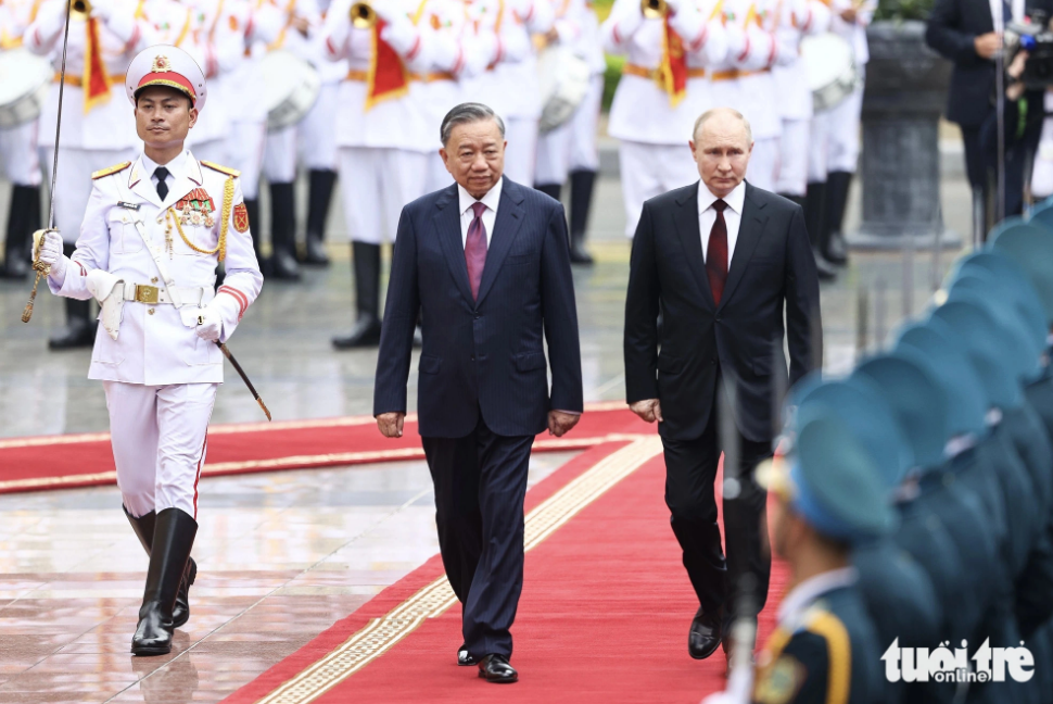 Vietnamese State President To Lam chairs welcome ceremony for Russian President Vladimir Putin