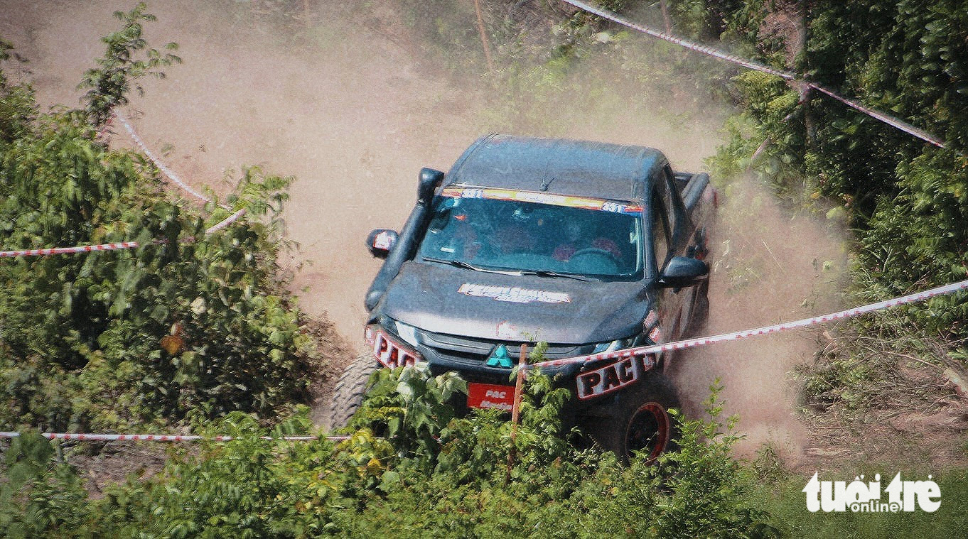 Thrilling off-road racing draws spectators in Vietnam’s Hue City