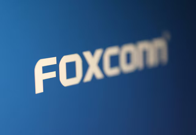 Foxconn to invest $383 mln in Vietnam circuit board plant: media