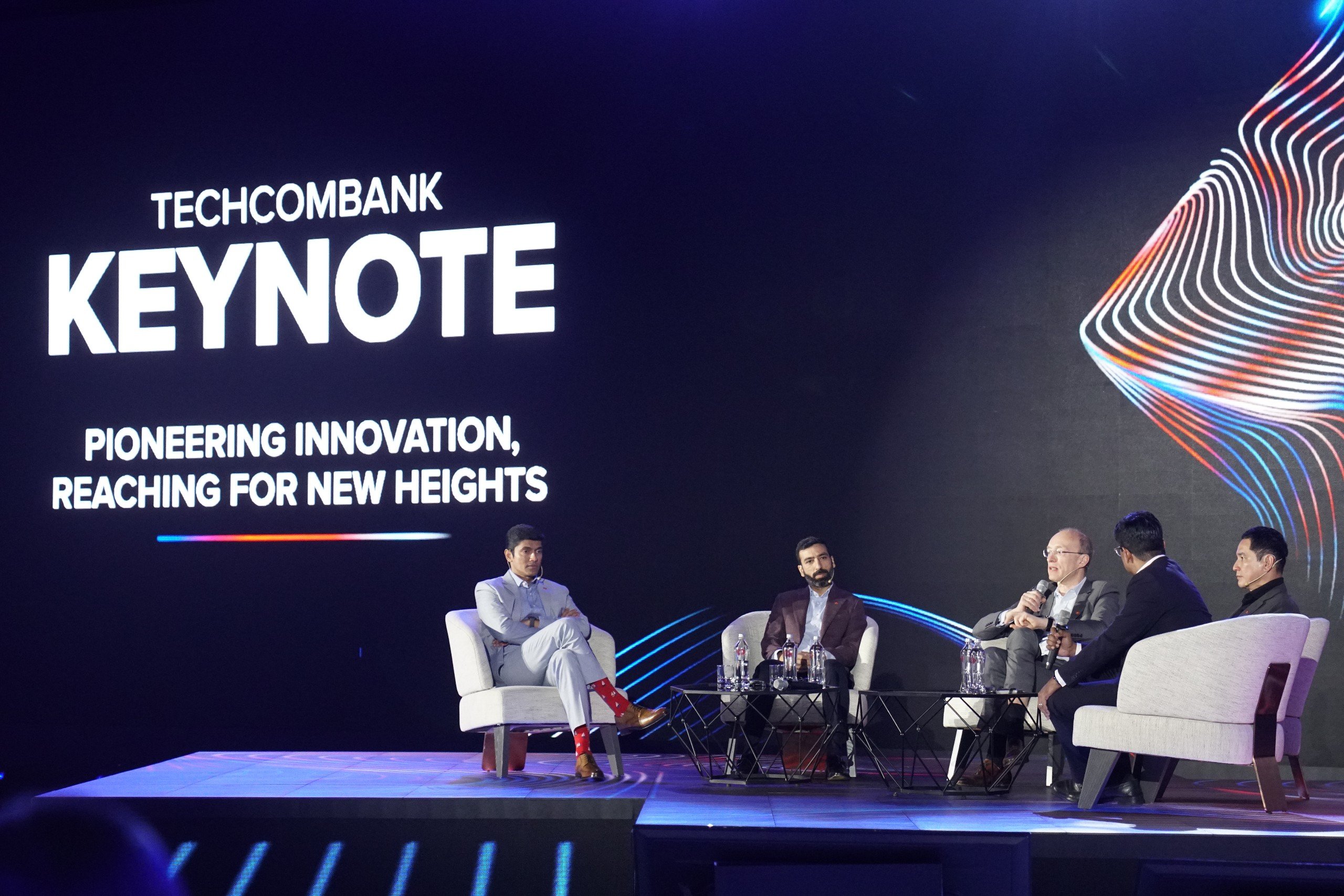 Techcombank ushers in new era of AI-powered banking at its first-ever  Techcombank Keynote