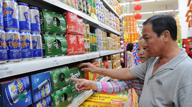 Vietnamese beverage firms voice concern over proposal of 100-percent excise tax on alcoholic drinks by 2030