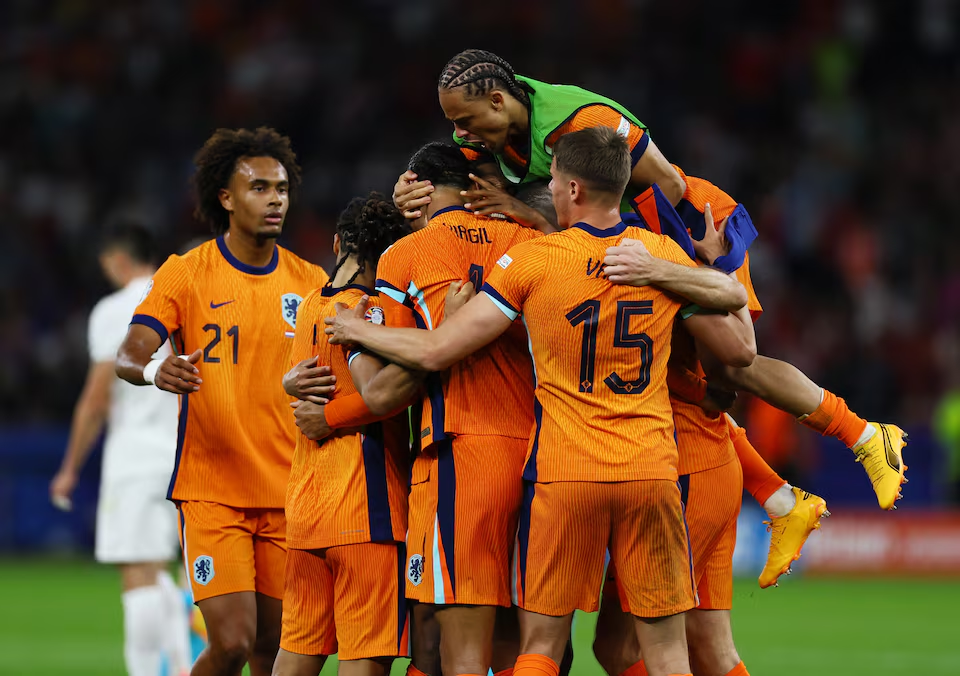 Euro 2024 video highlights: Netherlands 2-1 Turkey