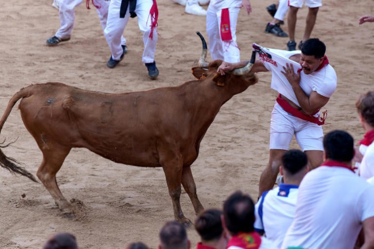 Six hurt in Spanish bull running