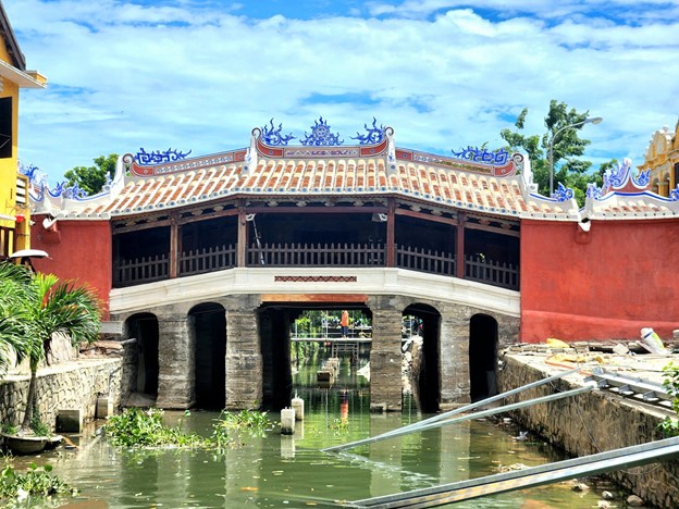 Cau Pagoda after the restoration.