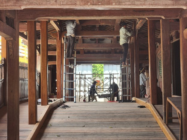 The floor of the pagoda after the restoration.