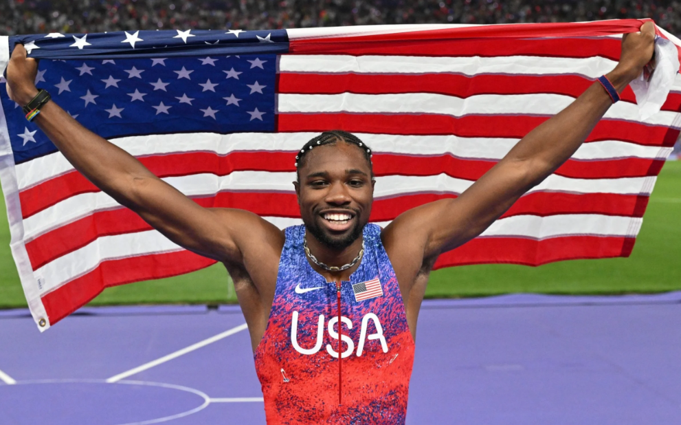 Noah Lyles of the United States celebrates after winning gold. Photo: Getty Images