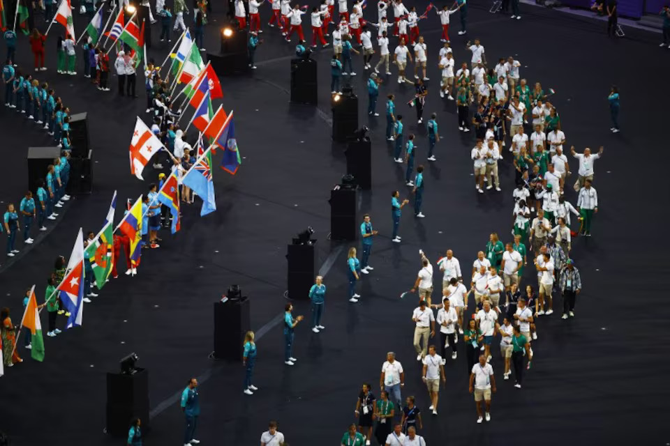 [9/12]Paris 2024 Olympics - Ceremonies - Paris 2024 Closing Ceremony - Stade de France, Saint-Denis, France - August 11, 2024. Athletes arrive at the stadium. Photo: Reuters