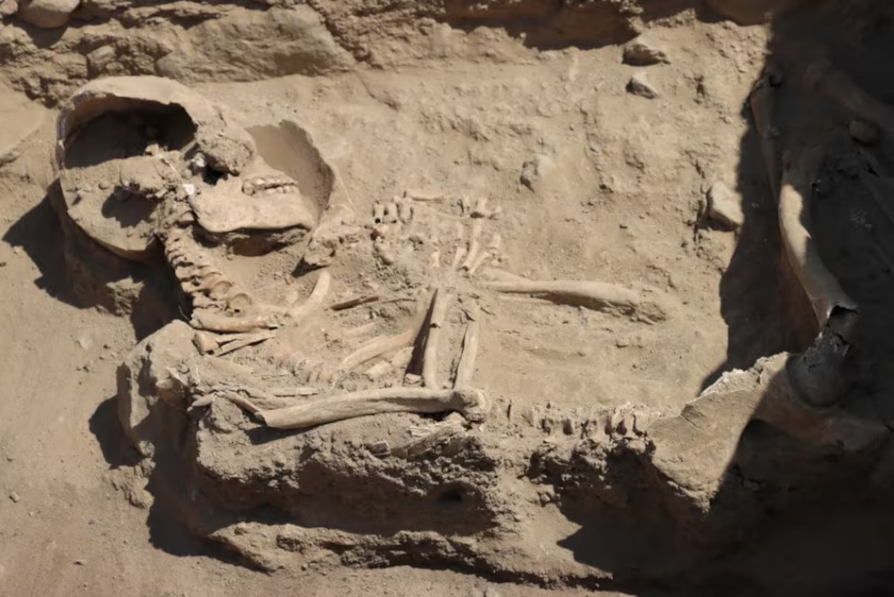 Archaeologists unearth bodies in Peruvian temple up to 3,800 years old