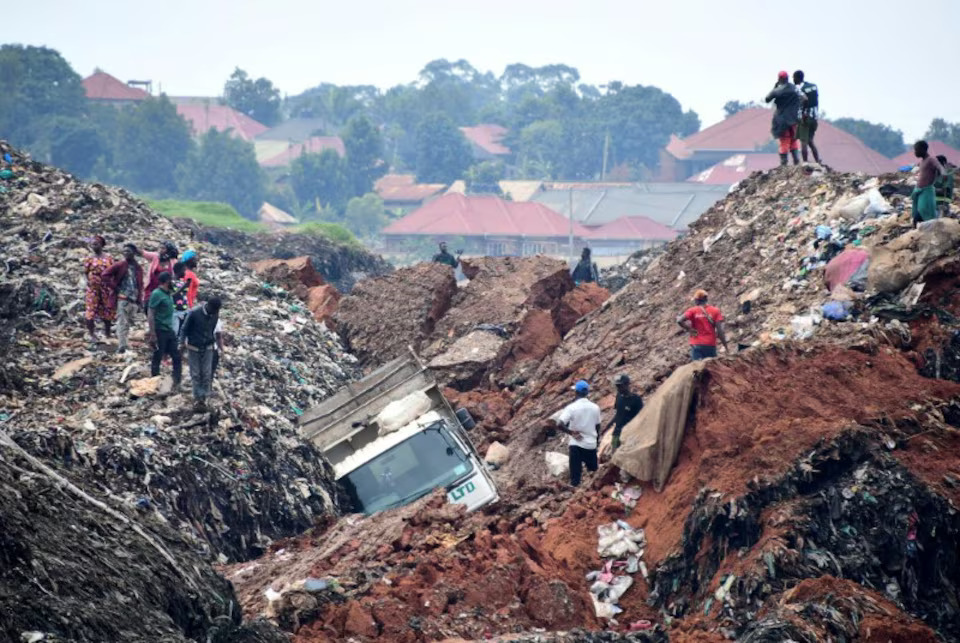 Death toll from Uganda garbage landslide climbs to 35