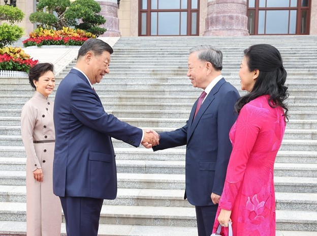 China holds grand welcome ceremony at highest level for Vietnam’s Party General Secretary, State President To Lam