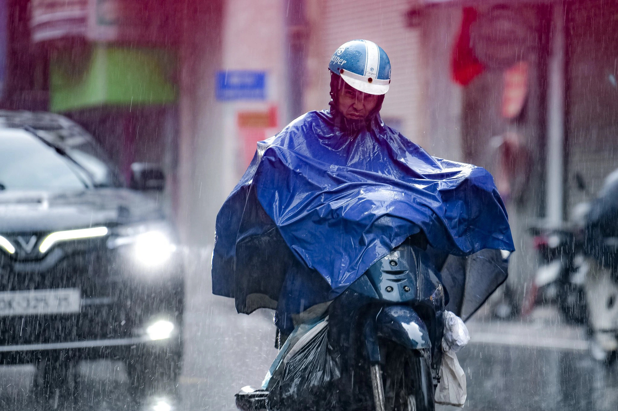 Heavy rain to bring increased risk of flash floods, landslides to northern Vietnam