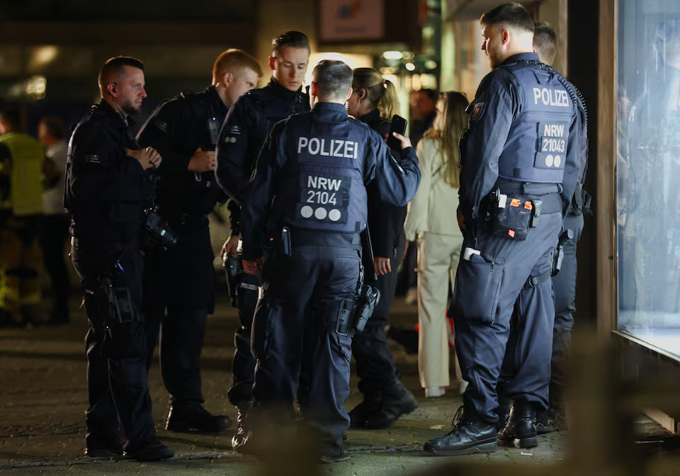 [2/7]Police members work following an incident in which several individuals were killed on Friday night when a man randomly stabbed passers-by with a knife at a city festival, in Solingen, Germany, August 24, 2024. REUTERS/Thilo Schmuelgen Purchase Licensing Rights, opens new tab