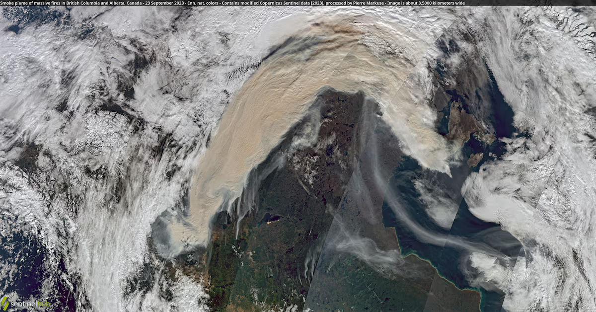 Satellite image shows plumes of smoke from wildfires in British Columbia and Alberta, Canada, September 23, 2023. Photo: Reuters