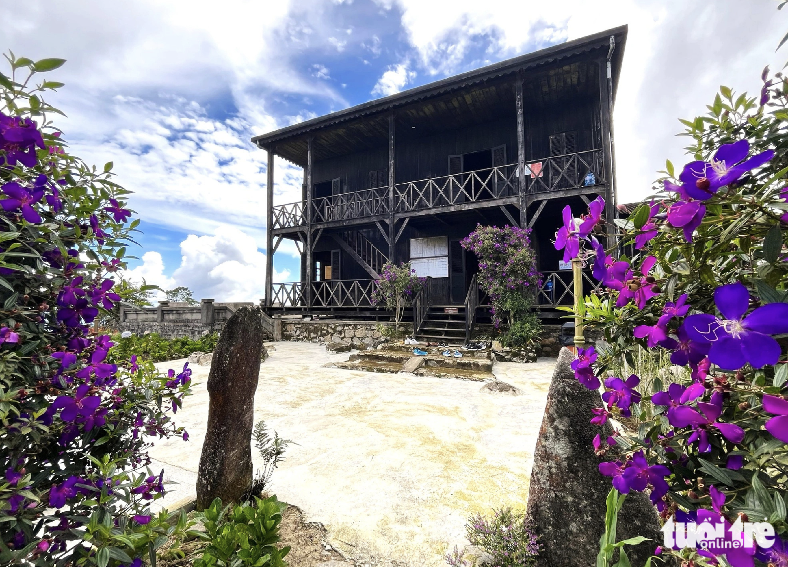 House of Dr Alexandre Yersin atop Vietnam's Hon Ba Mountain draws tourists