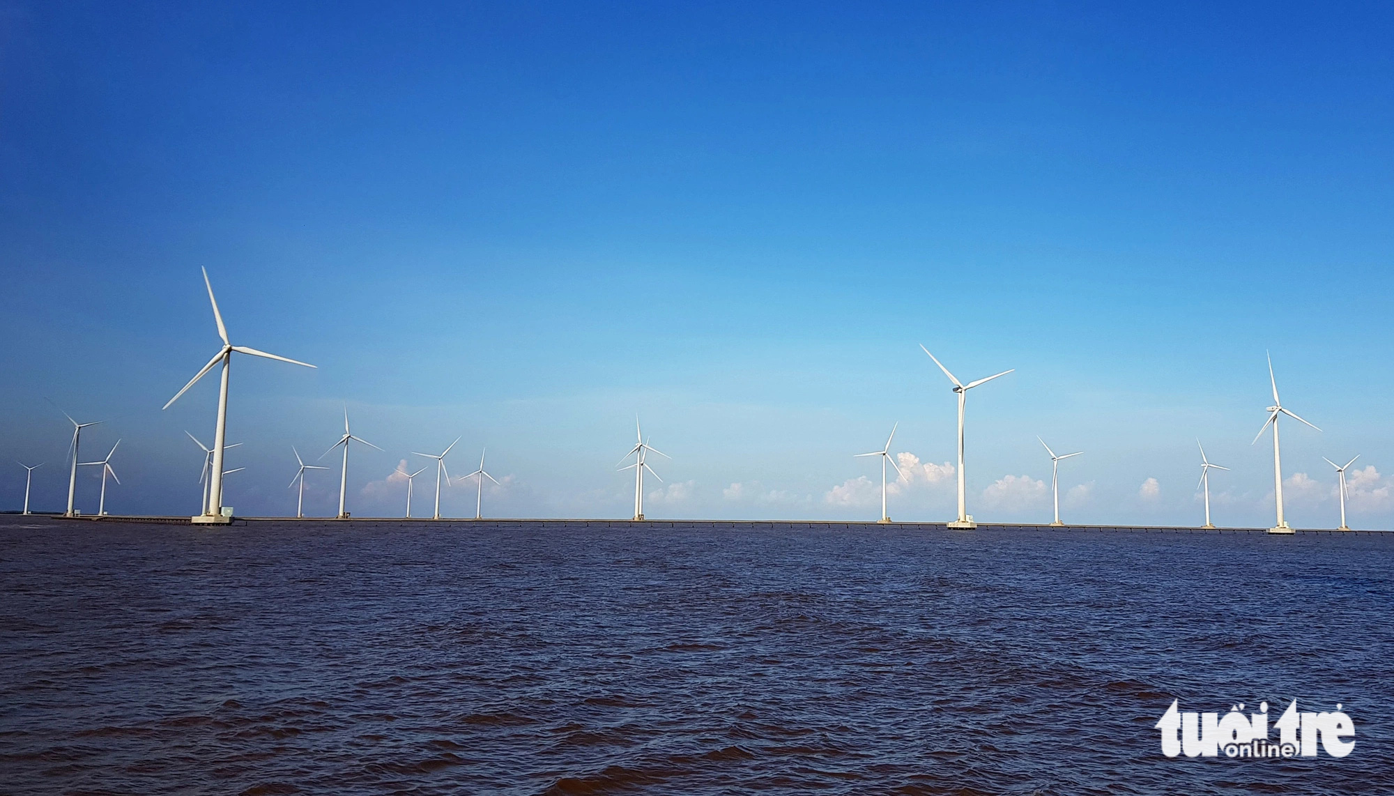 2 investors propose 7,000MW offshore wind power projects in Ho Chi Minh City’s island district