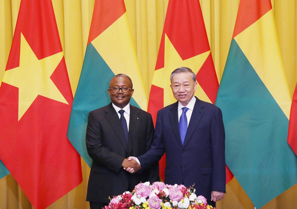 Guinea-Bissau president hails Vietnam as role model for developing African countries