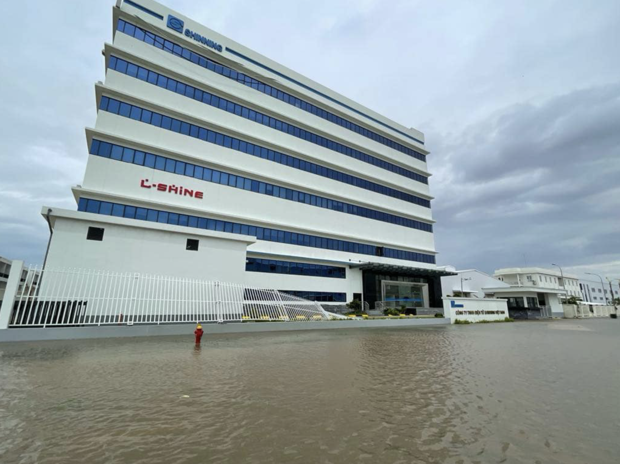 Industrial park in Vietnam’s Hai Phong under deep rainwater after Yagi’s arrival