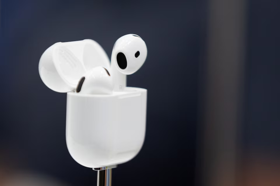 The fourth generation of AirPods is showcased as Apple holds an event at the Steve Jobs Theater on its campus in Cupertino, California, U.S. September 9, 2024. Photo: Reuters