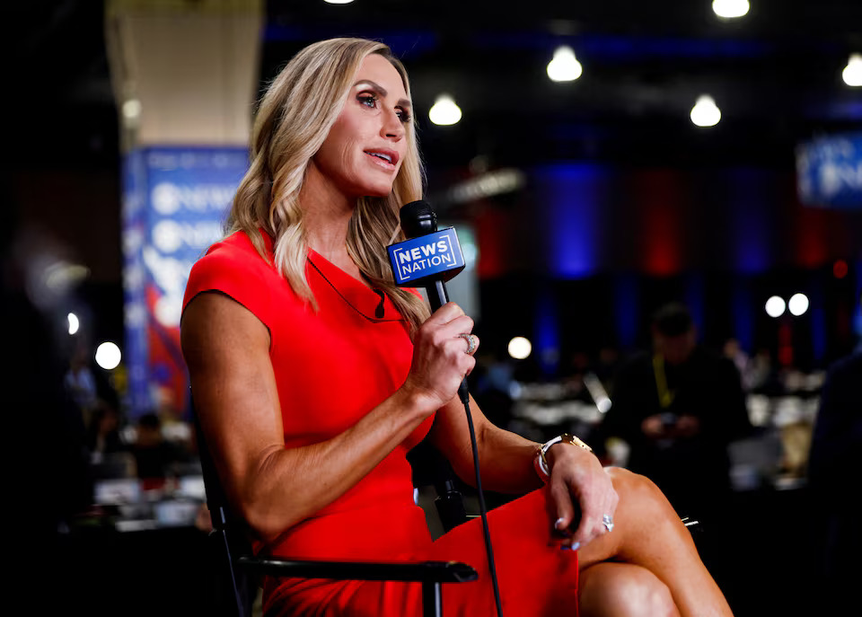 [7/8]Lara Trump speaks in the spin room, ahead of the debate between Republican presidential nominee and former U.S. President Donald Trump and Democratic presidential nominee and U.S. Vice President Kamala Harris, in Philadelphia, Pennsylvania, U.S., September 10, 2024. Photo: Reuters