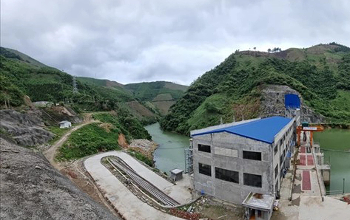 5 assumed missing after hydropower plant building collapses in Vietnam's Lao Cai