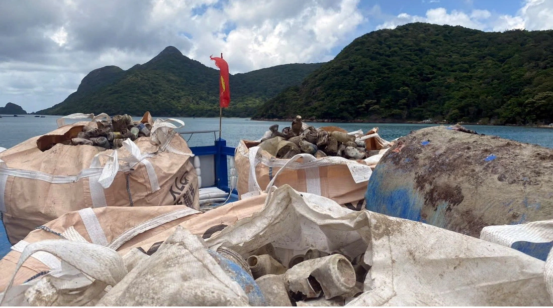 Plastic bottles and cans collected from the seabed off Con Dao Island, Ba Ria - Vung Tau Province. Photo: Supplied