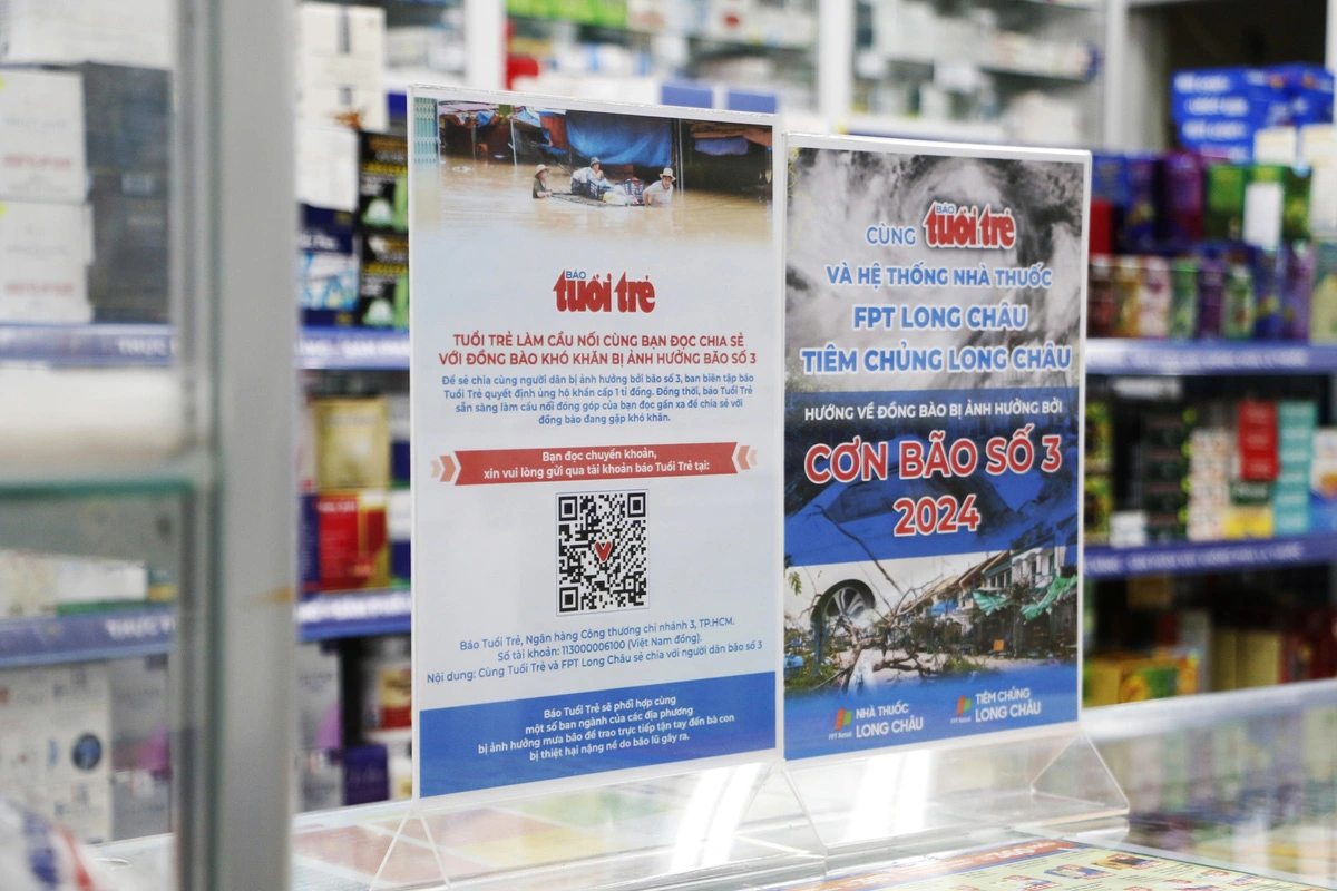 A QR code for customers to scan to make donations for victims of typhoon Yagi in northern Vietnam. Photo: FPT Long Chau