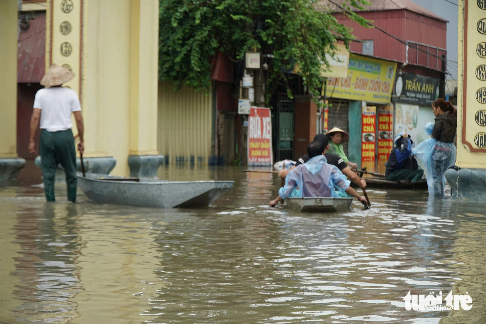 Switzerland dispatches 6 experts, allocates over $1mn to Vietnam for typhoon relief efforts