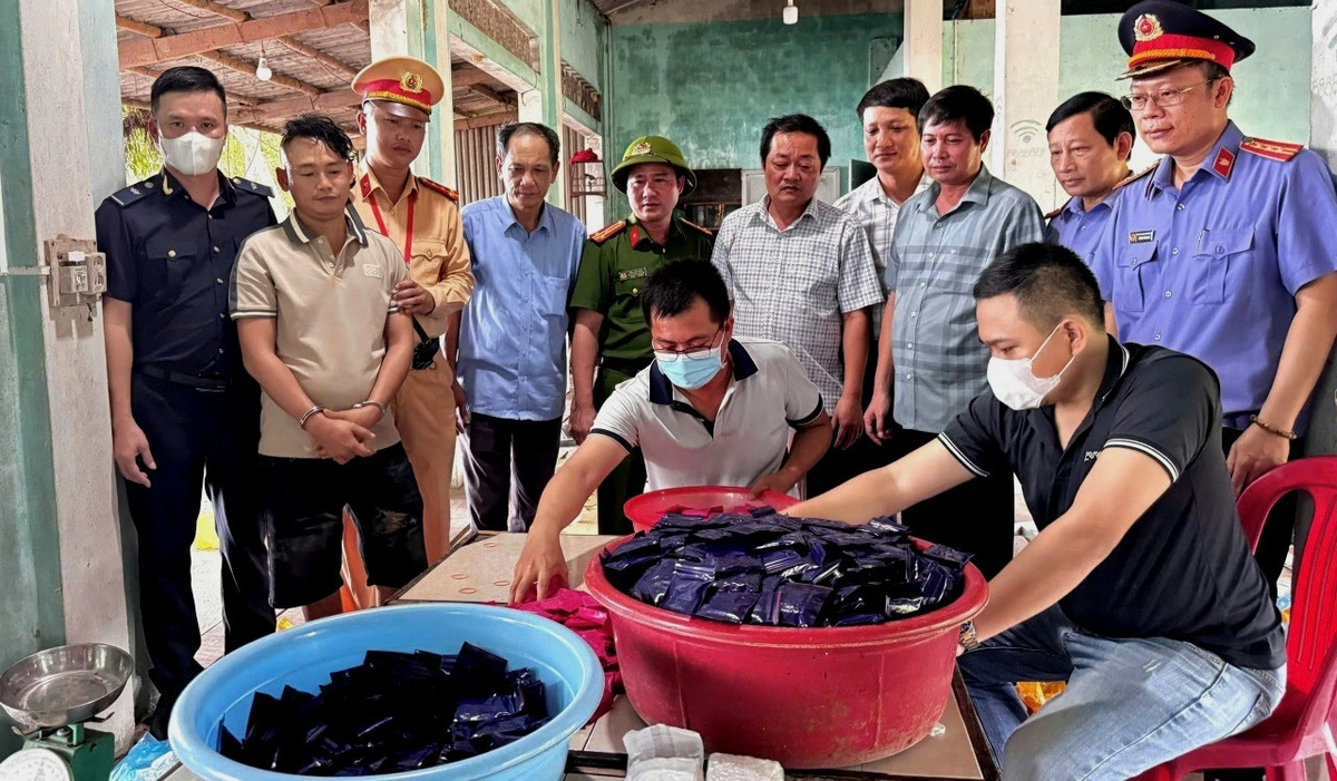 The drugs that Huyen and Mao transported from Laos to Vietnam. Photo: L.T. / Tuoi Tre