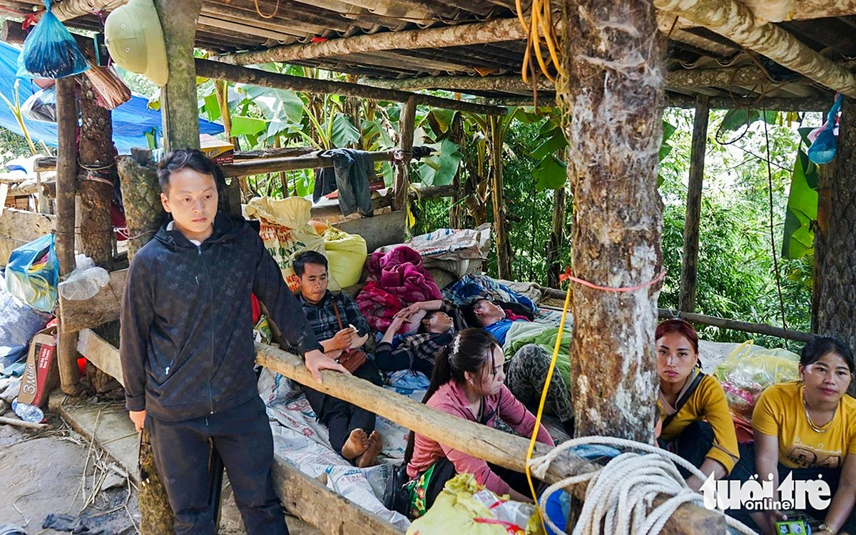 Man loses 5 family members to landslide, holds funerals next to buffalo shed in northern Vietnam