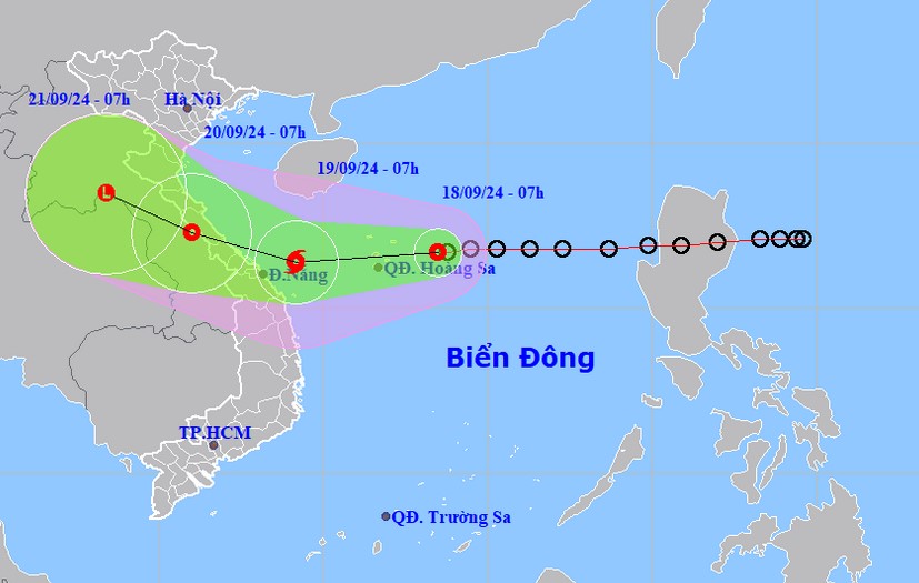 Central Vietnam residents on alert as tropical depression may strengthen into storm