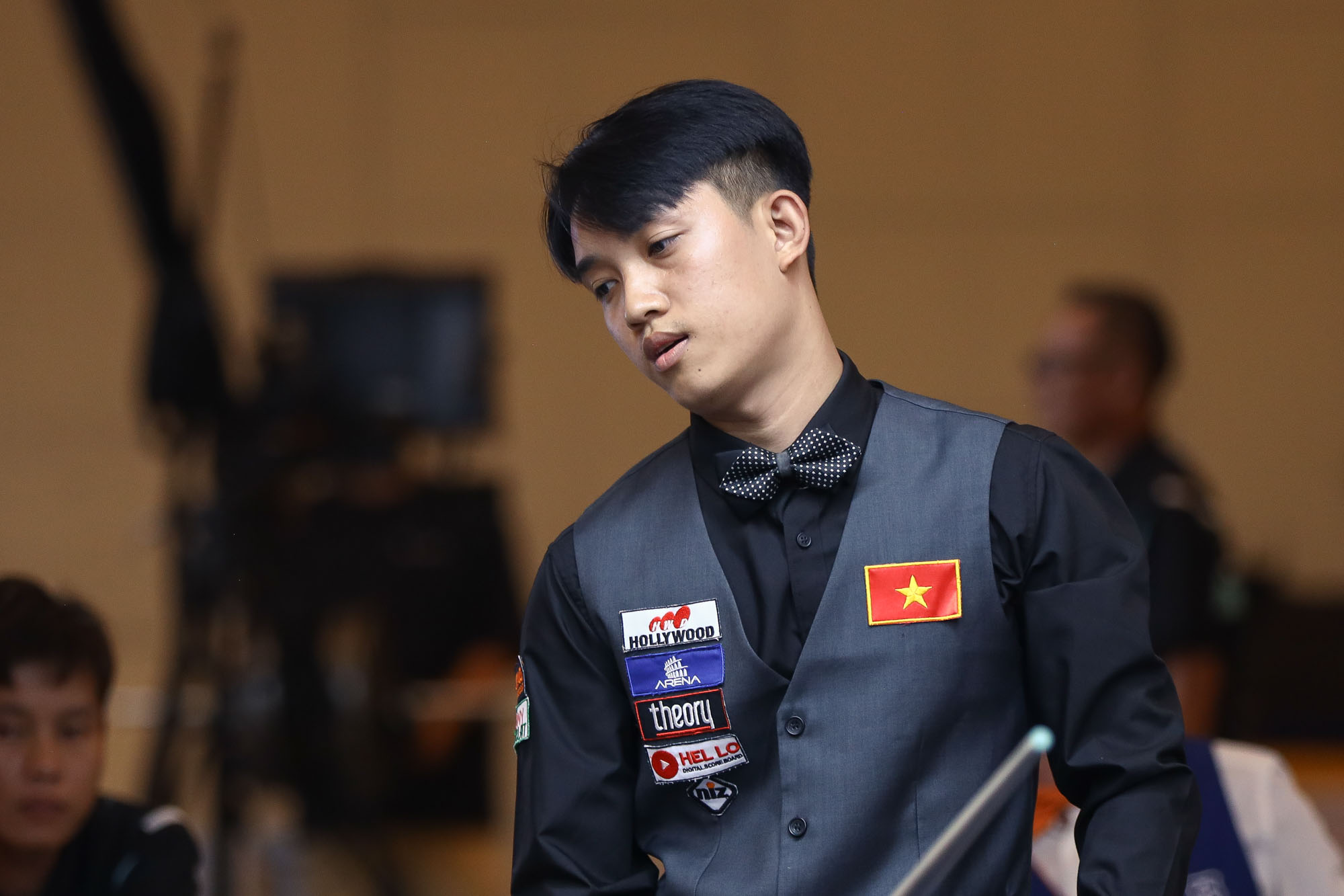 Vietnamese billiard player Chiem Hong Thai in his opening match at the 76th World Championship 3-Cushion Individual held in Binh Thuan Province, south-central Vietnam, September 25, 2024. Photo: Union Mondiale de Billard