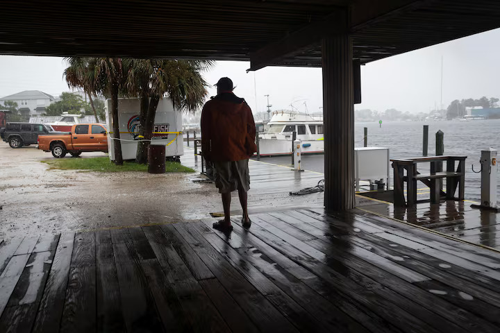 Over 350,000 Florida customers without power due to approaching Hurricane Helene