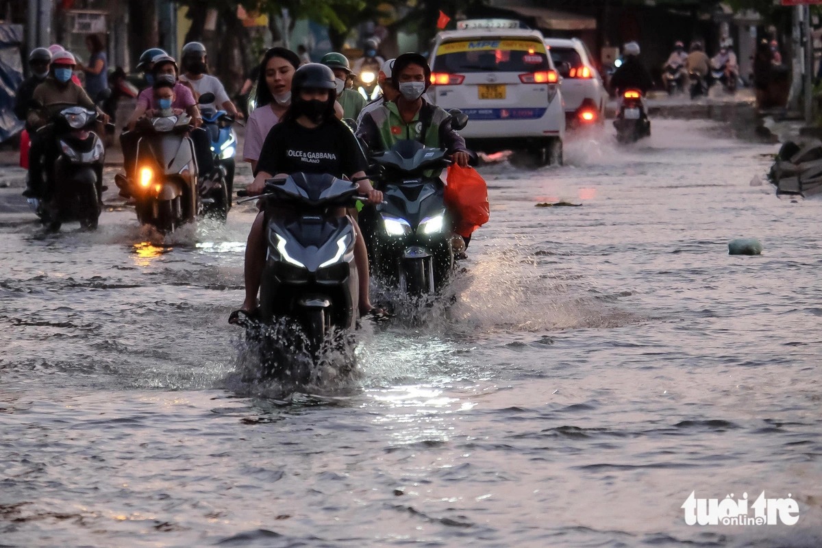 Ho Chi Minh City earmarks $9.9 mn for anti-flooding project in District 7