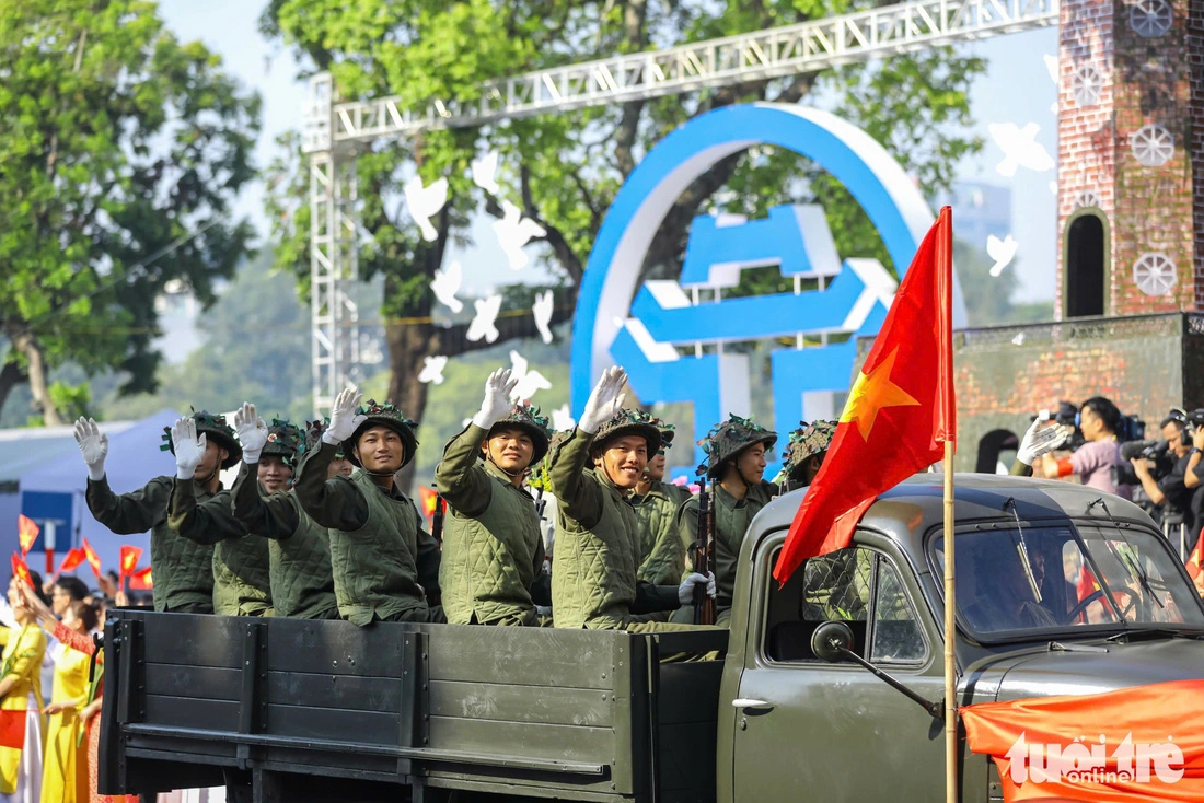 A reenactment of the moment the liberation army entered Hanoi in 1954, October 6, 2024.