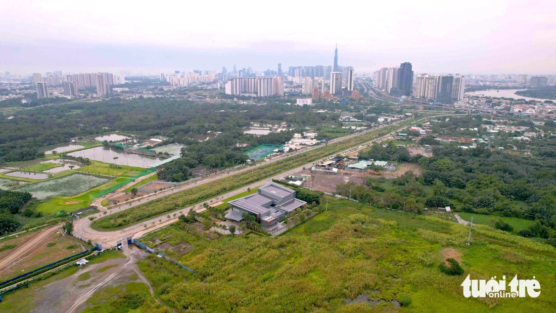 The construction site of the Saigon Sports City project in Thu Duc City, under Ho Chi Minh City. Photo: Ngoc Hien / Tuoi Tre