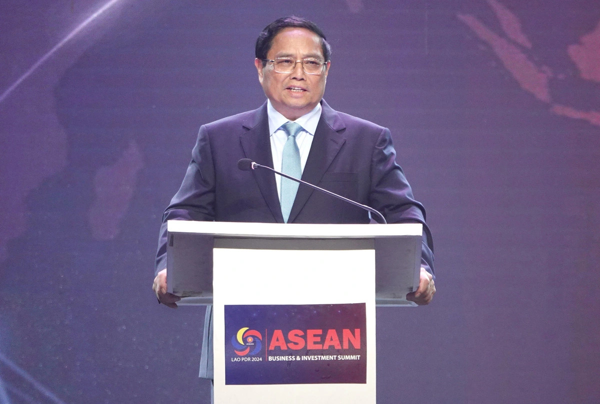 ASEAN BIS 2024: PM Pham Minh Chinh encourages investors to pour capital into Vietnam