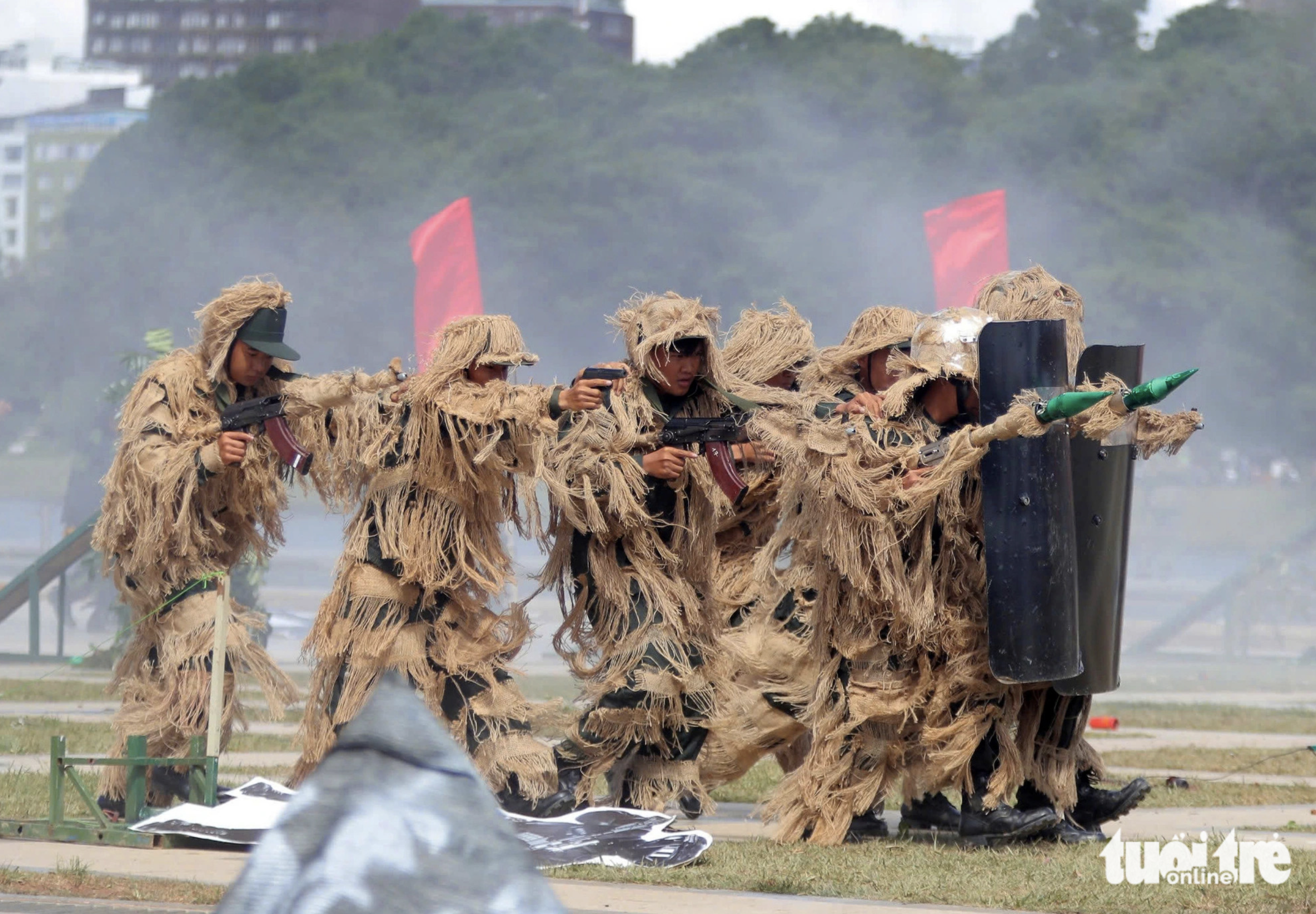 2,500 police officers join health for national security festival in Vietnam