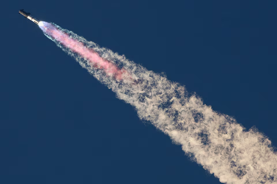 [2/8]SpaceX's Starship, Boca Chica, Texas, October 13, 2024. Photo: Reuters