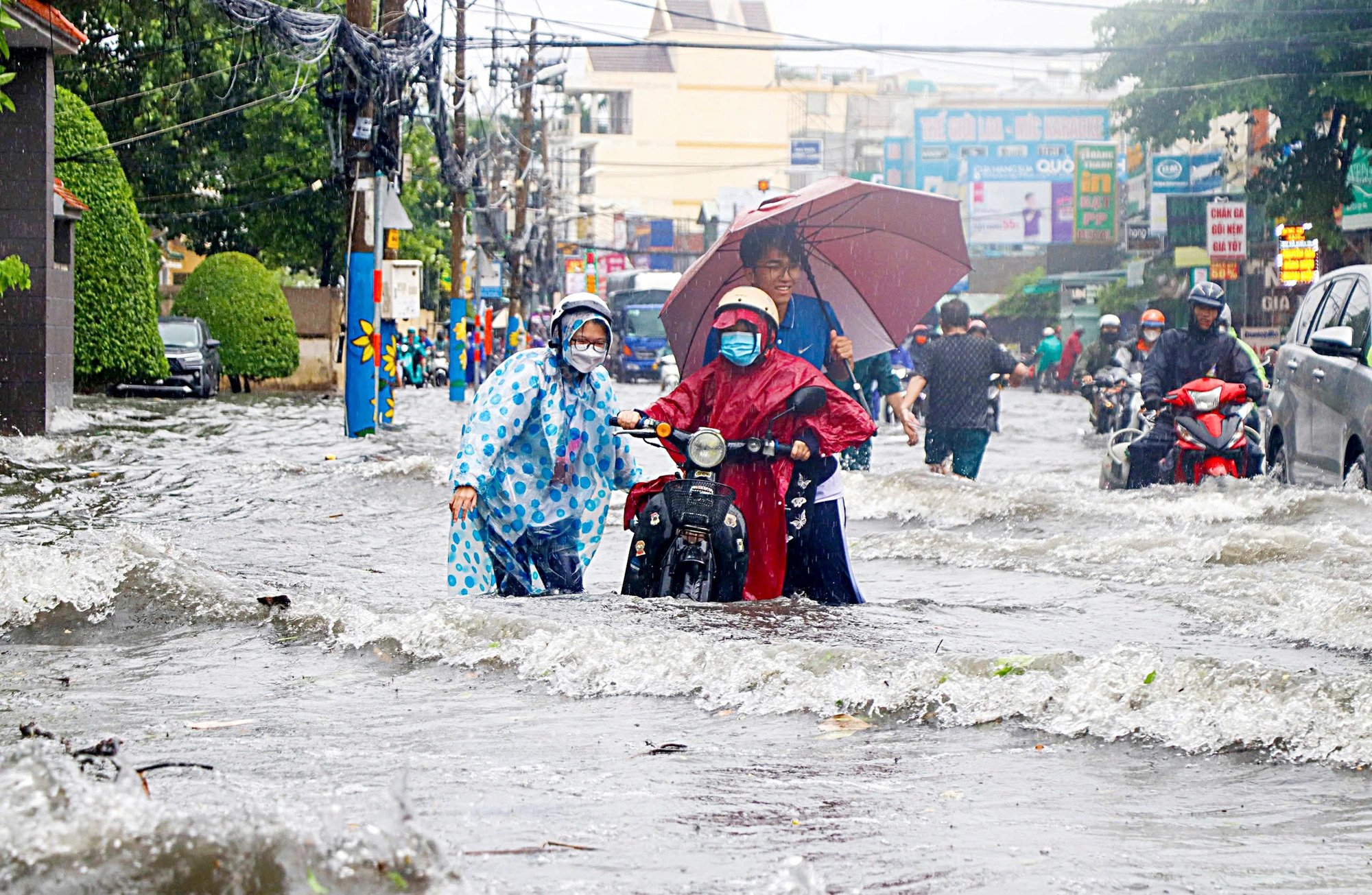 Extreme rainfall in forecast for central Vietnam early next week