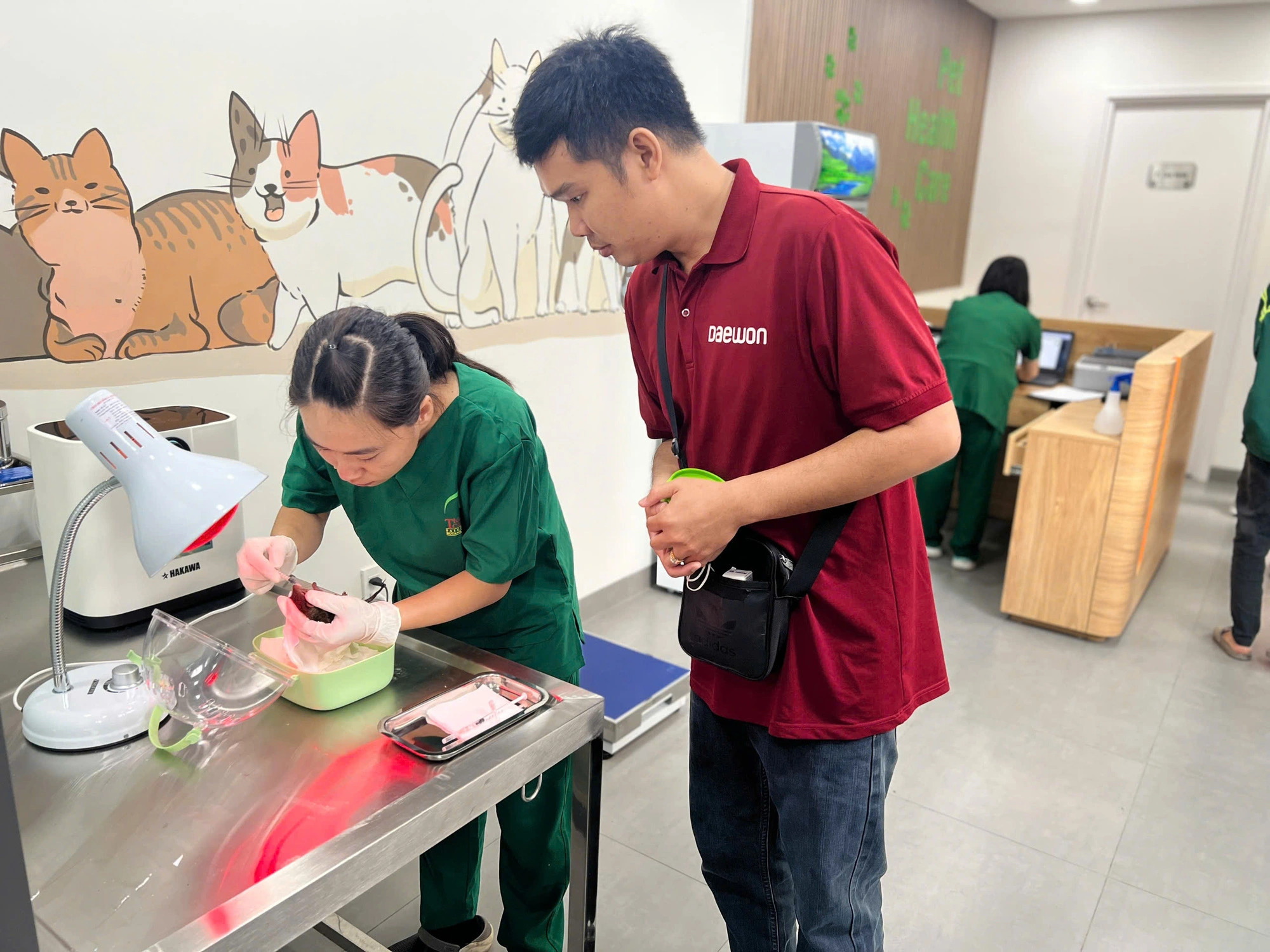 Free pet health services available throughout October at Saigon zoo