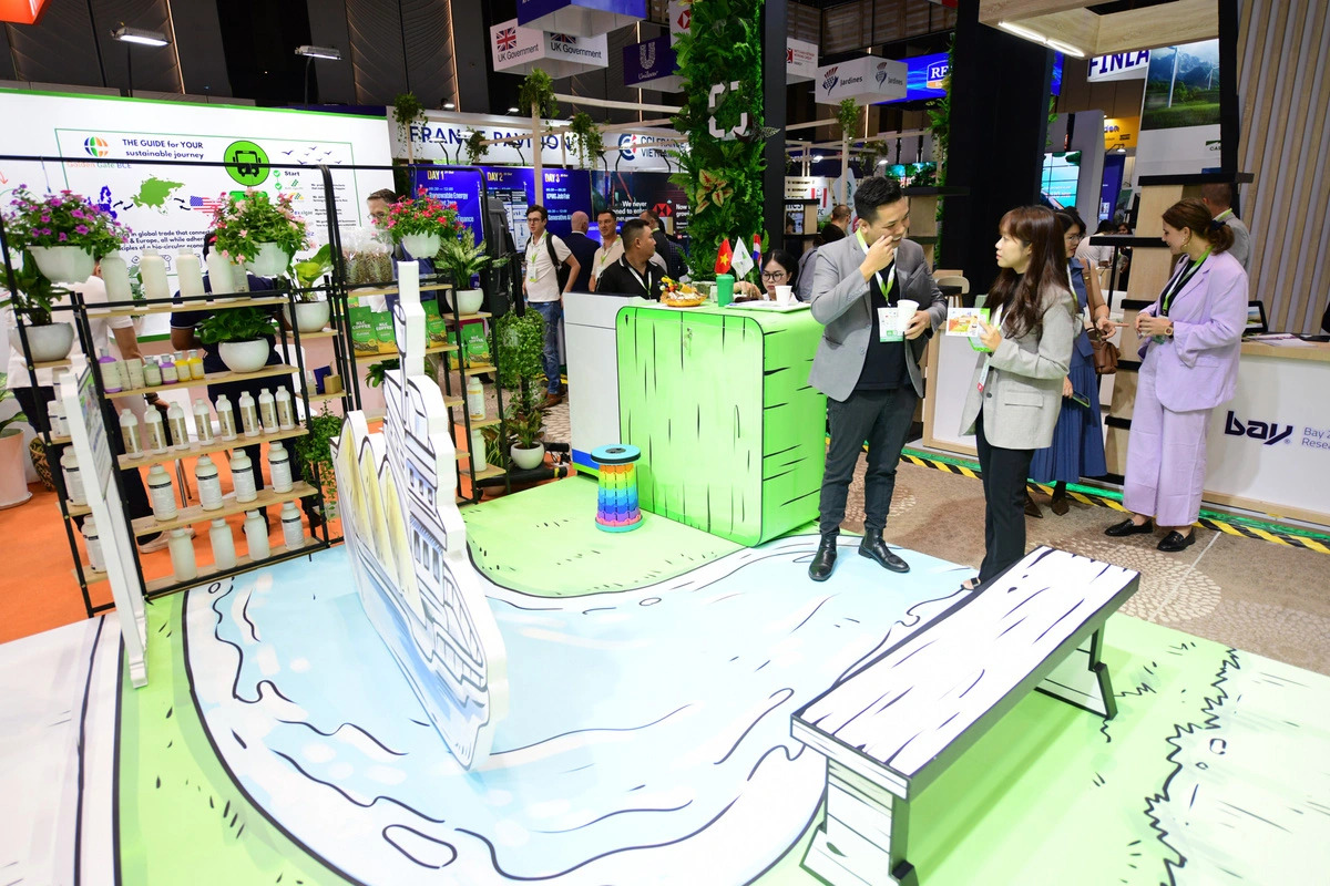 One of the 13 country pavilions at the Green Economy Forum and Exhibition (GEFE) 2024 in Ho Chi Minh City, southern Vietnam on October 21, 2024. Photo: N. Binh / Tuoi Tre