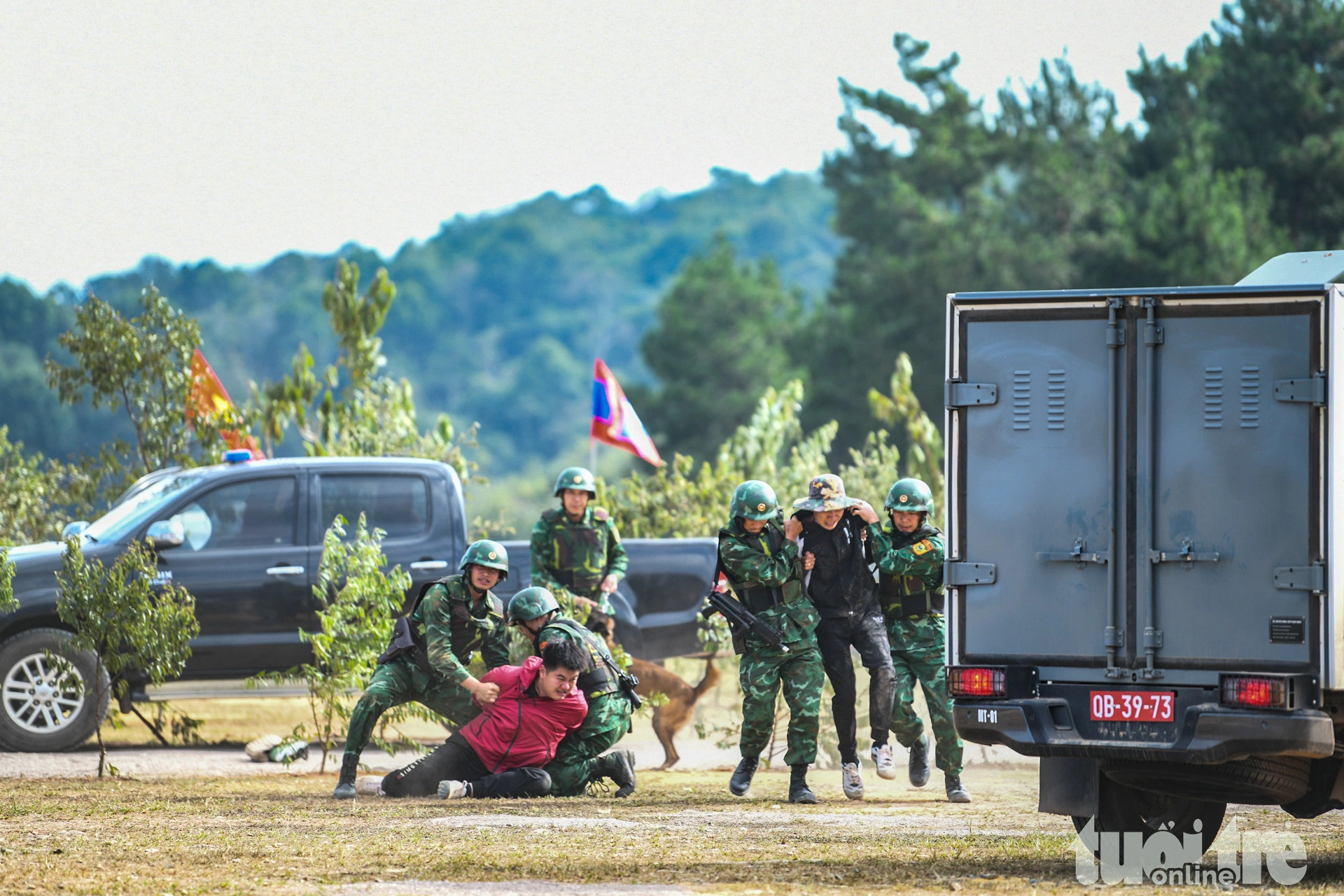 Vietnam, Laos practice fighting cross-border drug crime