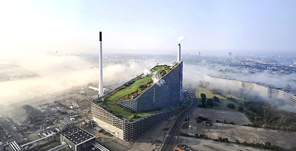 The Amager Bakke waste-to-energy plant in Denmark. Photo: State of Green