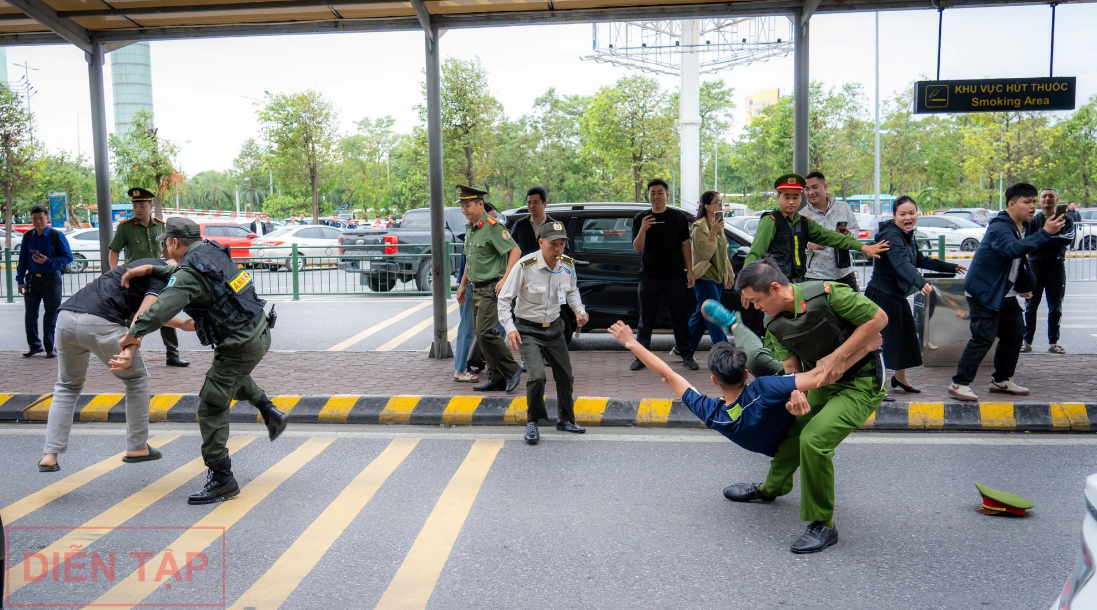 20 taken hostage during counter-terrorism drill at Hanoi airport